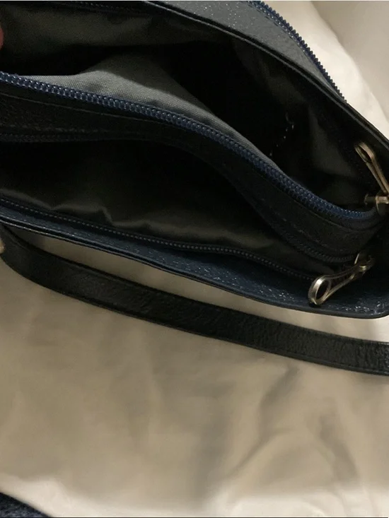 Dark blue Floral Embossed Crossbody Bag - Women's Shoulder Purse. ( free wallet) - Picture 3 of 12